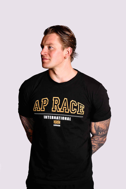 INTERNATIONAL T-SHIRT